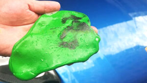 Clay Bar Masilla Plasticina Descontaminante Profesional Pintura Automóvil Green-Medium 100Grs (Lata)