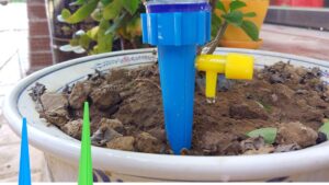 Tapa Puntero Estaca P/ Botellas Universal P/ Riego Goteo Masetas Plantas / Vivero Pack x 12