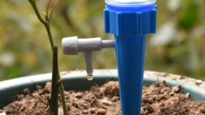 Tapa Puntero Estaca P/ Botellas Universal P/ Riego Goteo Masetas Plantas / Vivero Pack x 6