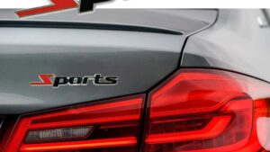 Sticker Emblema / Logotipo Metálico SPORT  13.5cmx1.5cm Atornillable