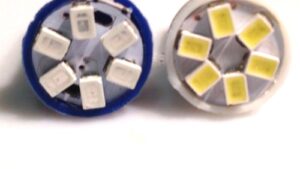 Lamparas T10 - 6 Leds  -3W-12v Chata P/Tablero / Posición / Interiores Automóviles x Par