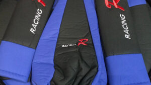 Fundas Cubre Asientos Racing / Cubre Volante / Protectores Pectorales / Cubre Varilla Palanca Cambios Automóvil // Juego Cuerina 12 Piezas // Negro & Azul Resistentes
