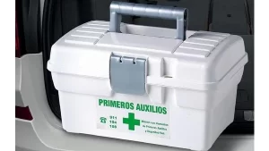 Caja Plástica Atma Para Botiquín Automóvil x Unidad