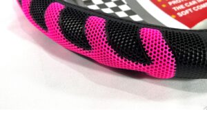 Cubre Volante Universal PVC C/ Detalle Rosado - Diámetro 38cm Dama / Femenino Mod.RO123