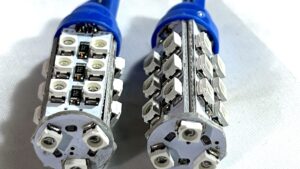 Lamparas T10 - 21 Leds 1210-12v  Azul P/ Interiores Automóviles x Par
