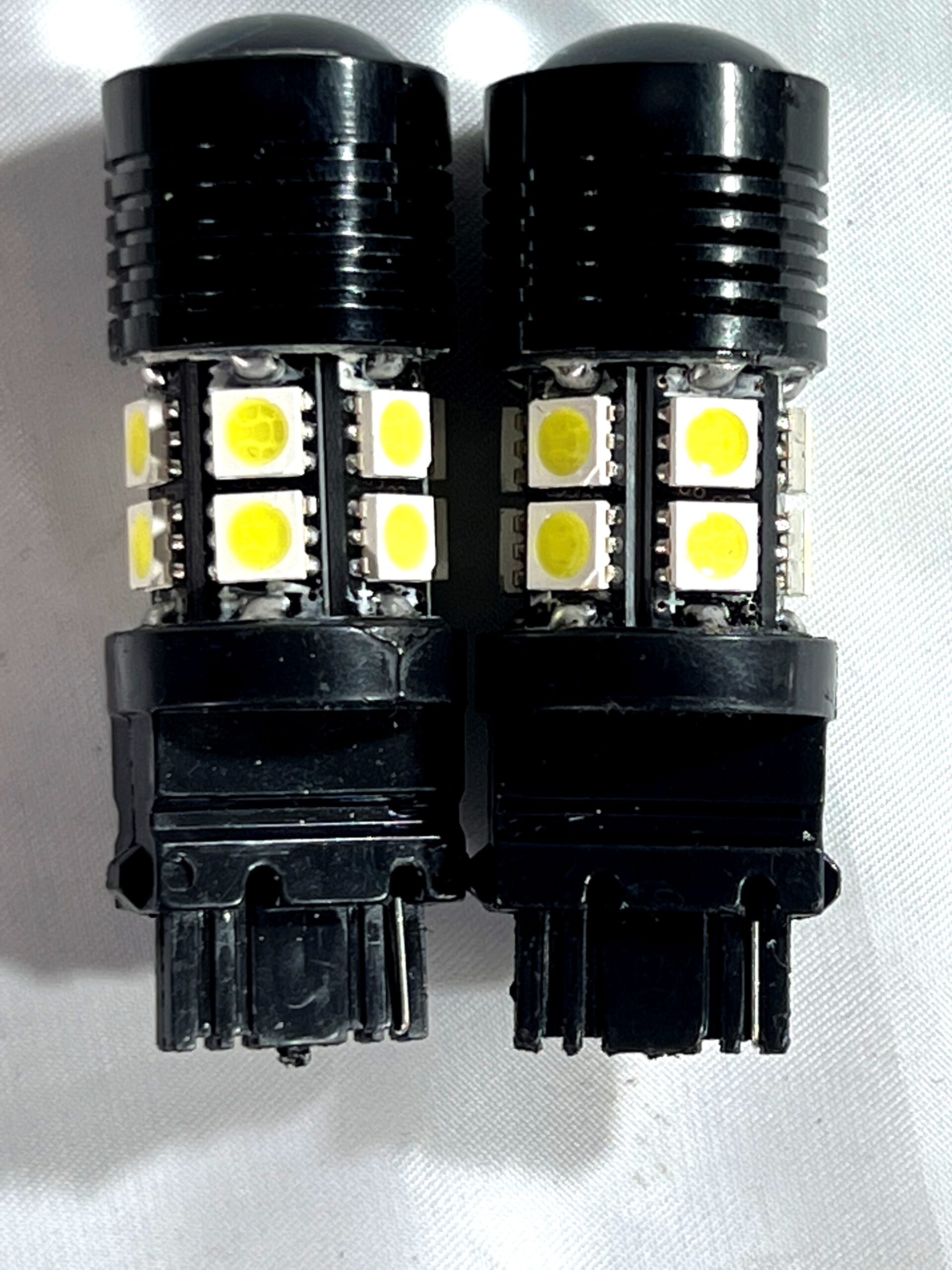 Lamparas T20 1 Polo - 13 Leds+Lupa 5730 - 12v Blanca Ultra Potente P/ Automóviles x Par - Imagen 3