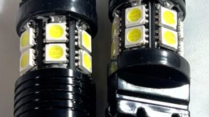 Lamparas T20 1 Polo - 13 Leds+Lupa 5730 - 12v Blanca Ultra Potente P/ Automóviles x Par