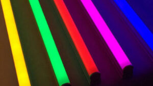 Tubo Luz Led 18w -120cm C/Cable Conexión Directo 220v - Colores Fluorescentes Rojo / Azul / Verde / Amarillo