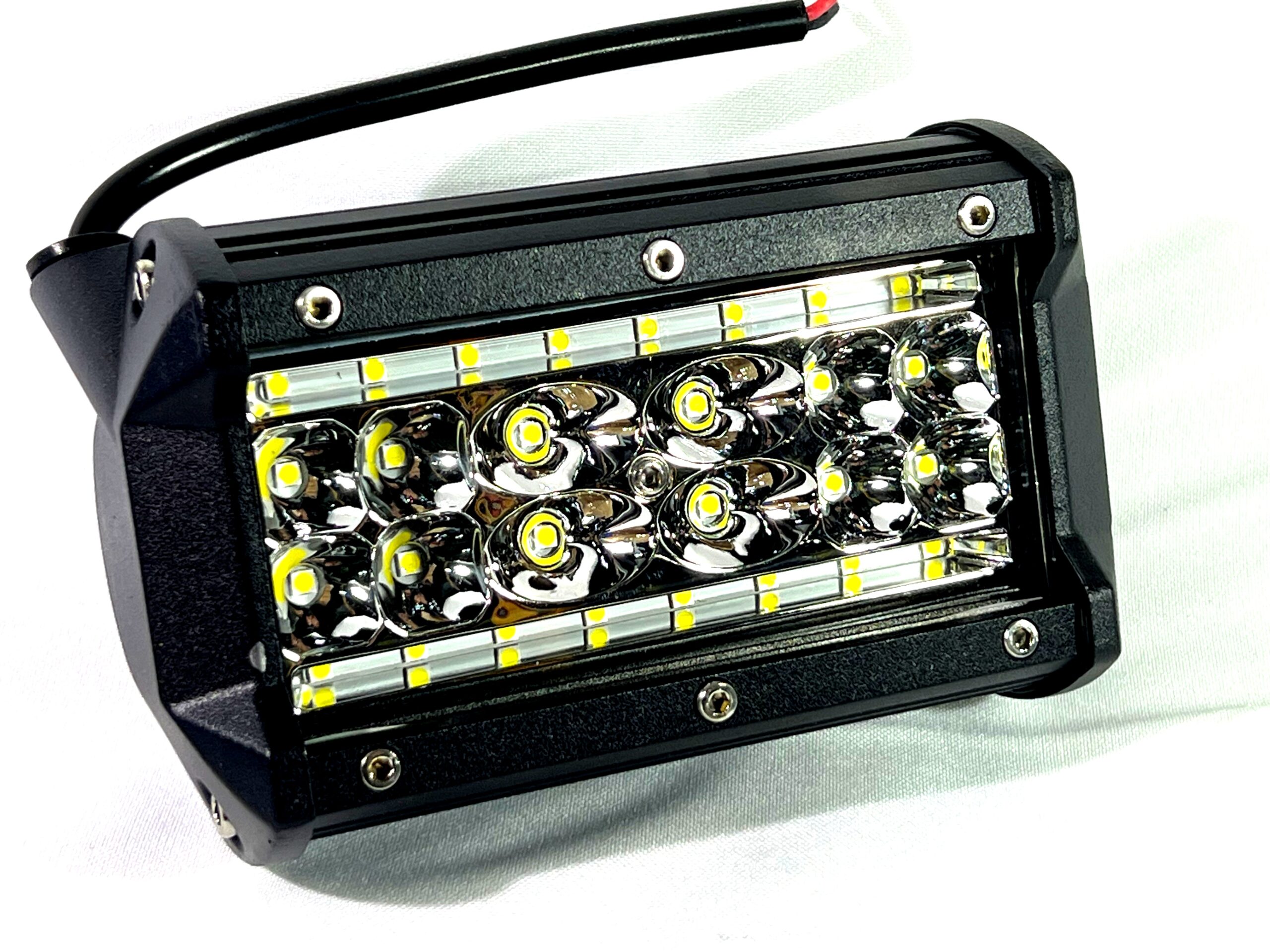 Foco Led Luz Día Blanco & Ambar Caminero 28 Leds 90w 12v - 13cmx7cm Automóvil Moto Lancha Cuatriciclo Mod.3371 - Imagen 5