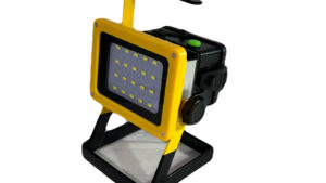 Reflector Foco 20 Leds Piso Recargable 30w 2400LM - P/Trabajo Camping Emergencia Mod.0139