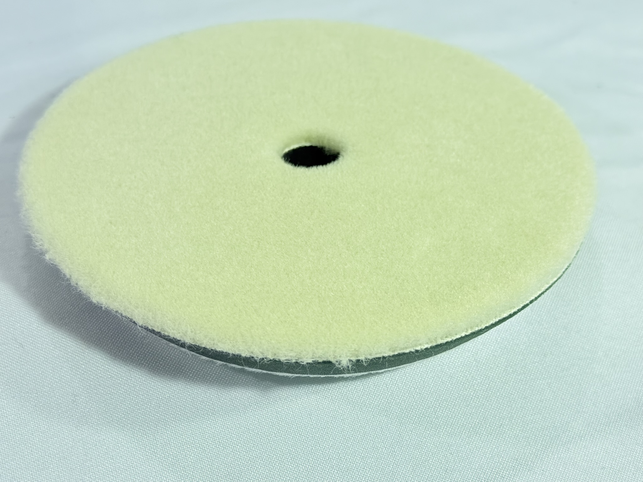 Pad Corderito (Pelo Corto-Sheep Fur Wool Pad) Velcro P/ Pulidora Rotorbital DA 6"-150mm /(170*26*150mm)/ AE-Australian Mod.W0731-6 - Imagen 9