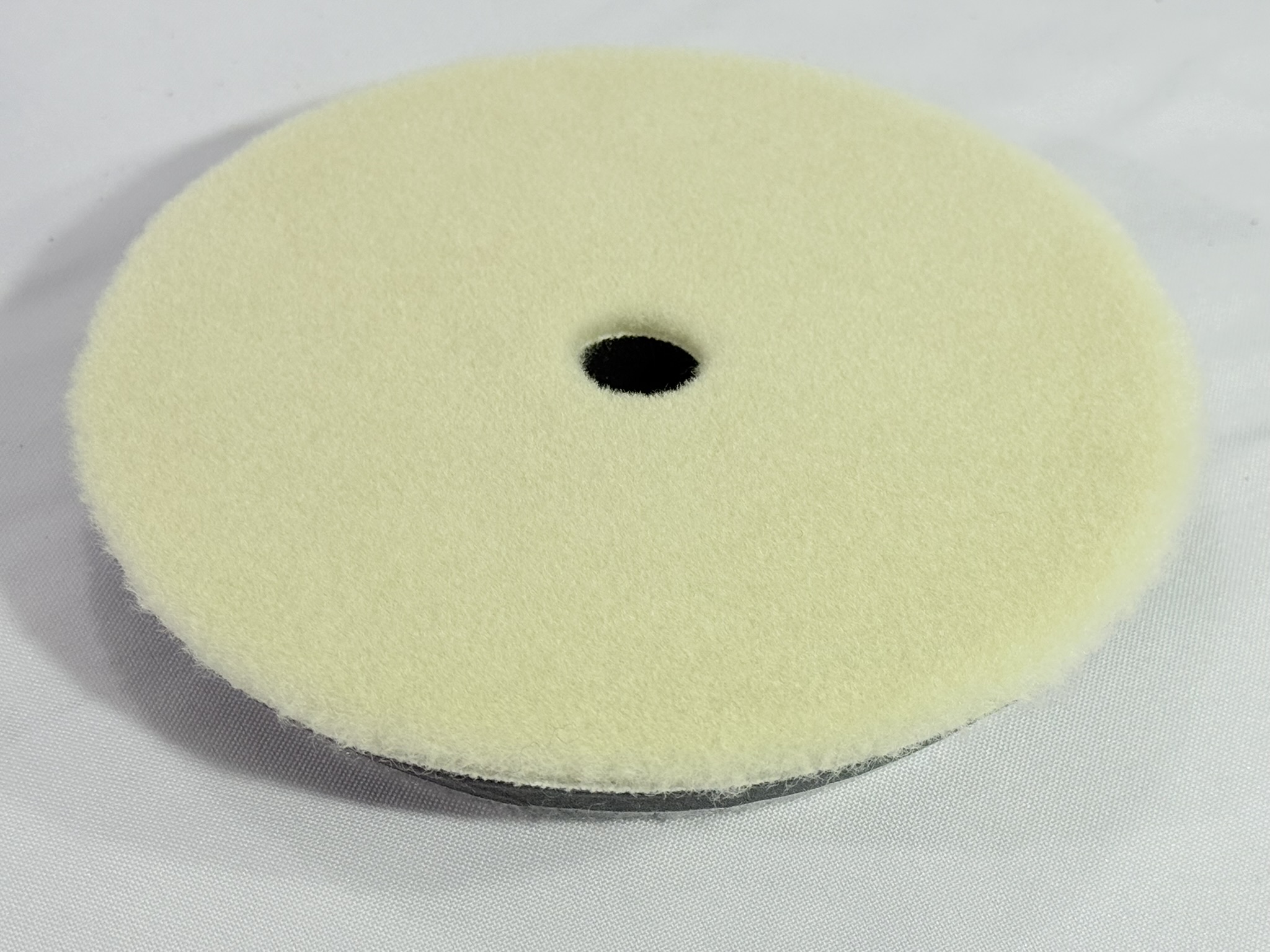 Pad Corderito (Pelo Corto-Sheep Fur Wool Pad) Velcro P/ Pulidora Rotorbital DA 6"-150mm /(170*26*150mm)/ AE-Australian Mod.W0731-6 - Imagen 3