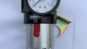 Regulador Presión Aire & Filtro Trampa Agua-Aceite P/Pistolas Pintar Automotriz Profesional Gladiador Mod.FA500