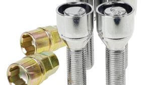 Juego Tornillos Seguridad 4 Pzs + Llaves - Llantas Automoviles Cromada Pase 12mmx1.50 Mod.LB008